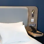 Express Caen By Ihg Hotel 3*