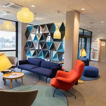 Отель Express Caen By Ihg Epron