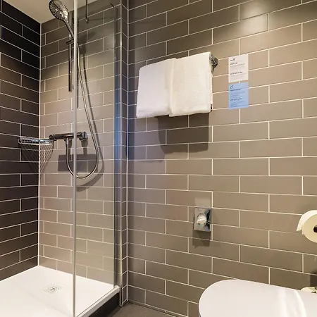 Express Caen By Ihg Отель 3*