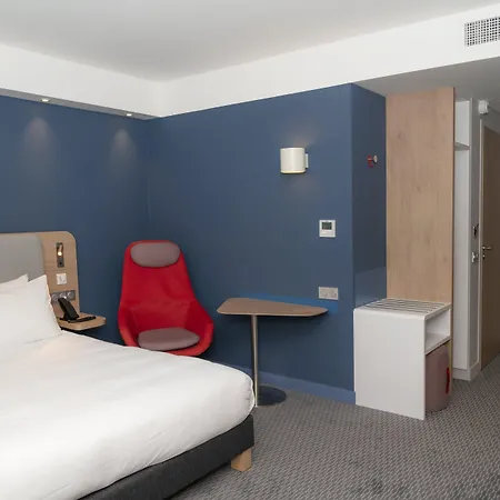 Express Caen By Ihg Отель Epron