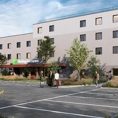 Express Caen By Ihg Hotel 3*