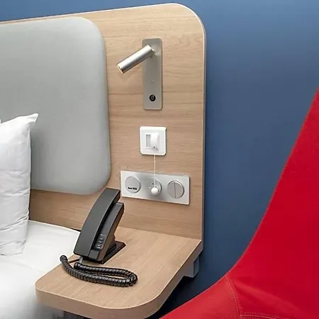 Express Caen By Ihg 3*