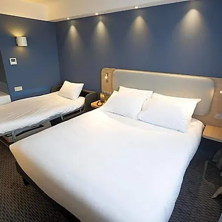 Hotel Express Caen By Ihg 3*