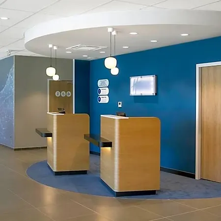 Express Caen By Ihg Epron