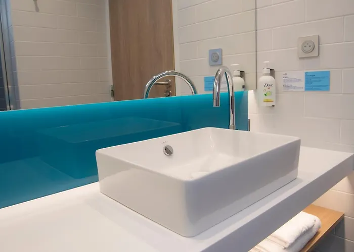 Express Caen By Ihg 3*