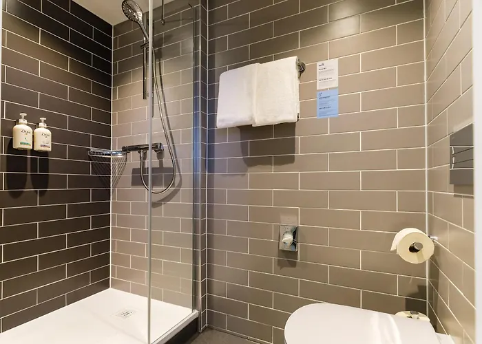 Express Caen By Ihg Hotel